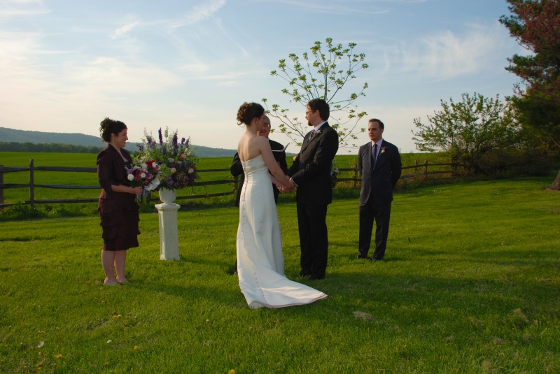 2010/04(April)/Lindsay Andrew Wedding/800x600_2010-04-23-119 Lindsay-Andrew Wedding.jpg